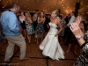 bride-getting-down